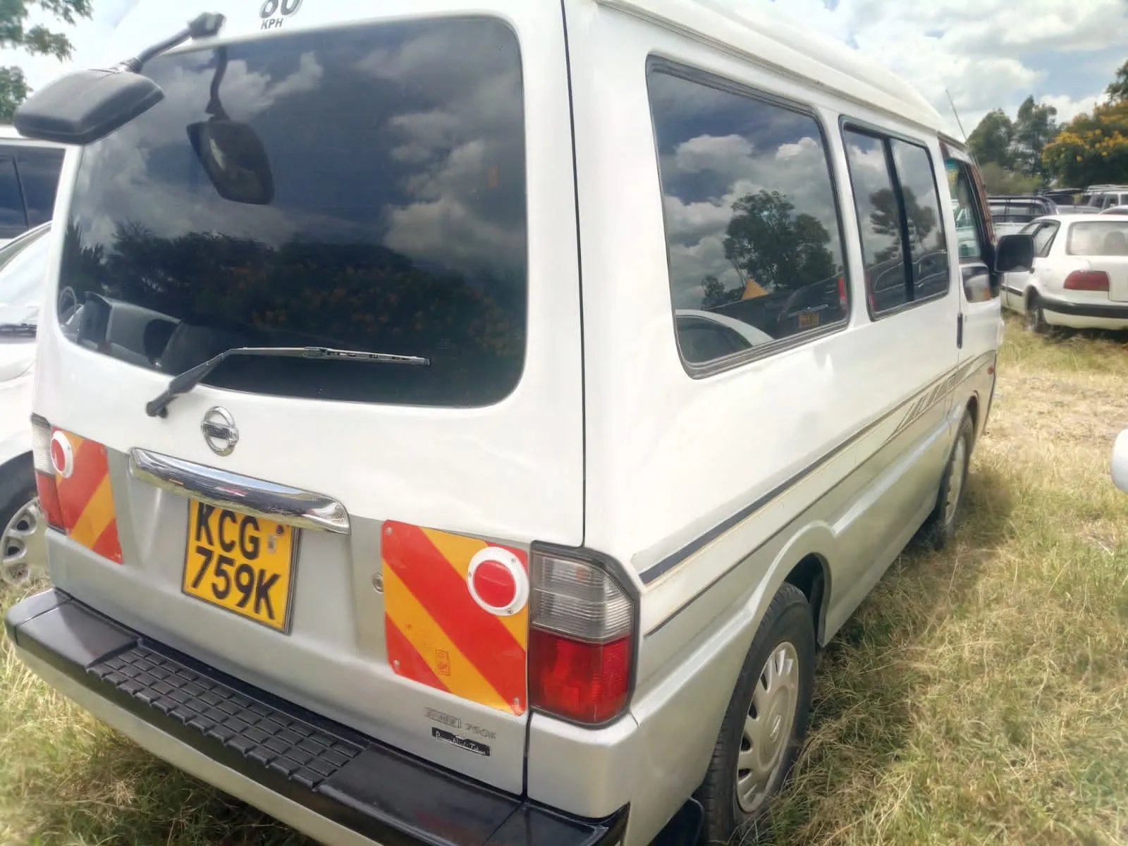 Nissan Vanette for sale in kenya 🔥 You Pay 30% Deposit Trade in Ok EXCLUSIVE NV200 Van NV 200