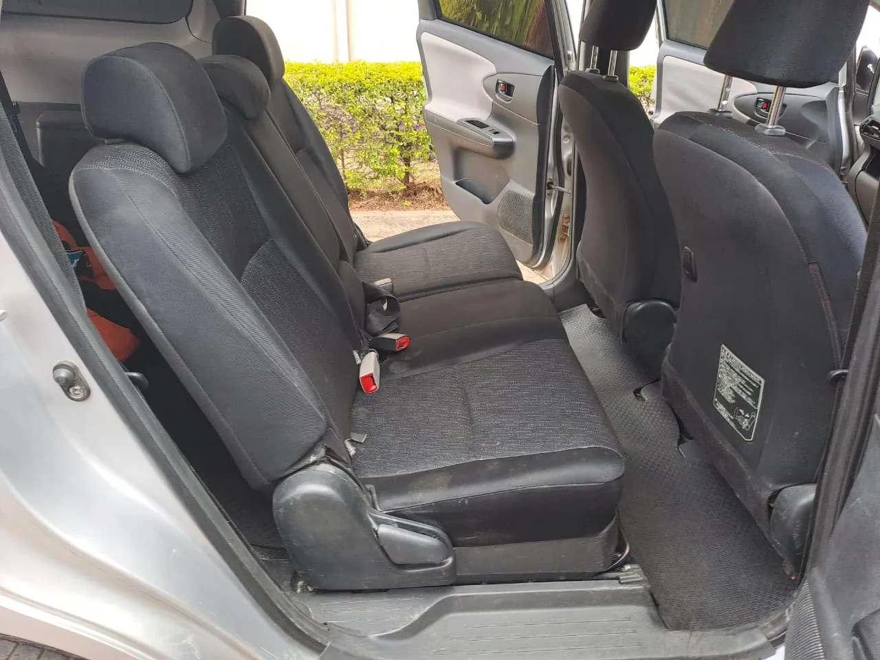 Toyota WISH for sale in Kenya QUICKEST SALE You Pay 30% Deposit Trade in OK EXCLUSIVE Hire Purchase Installments bank finance 🔥🔥