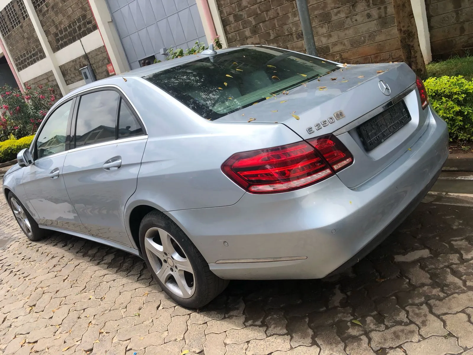 QUICK SALE Mercedes Benz E250 for sale in Kenya Cheapest You Pay 30% DEPOSIT Trade in OK EXCLUSIVE hire purchase installments 🔥 ON SALE