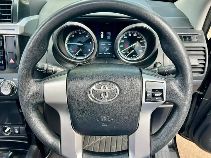 Toyota Prado New Sunroof leather New offer Diesel