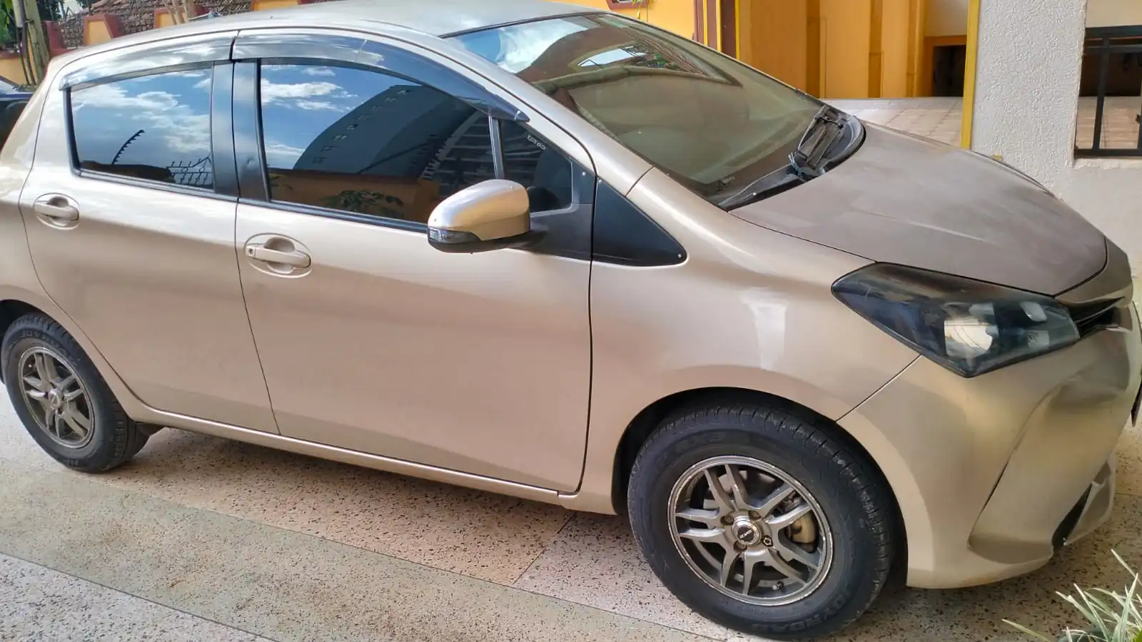 Toyota Vitz NEW SHAPE QUICK SALE 🔥 You PAY 30% Deposit INSTALLMENTS Trade in Ok New